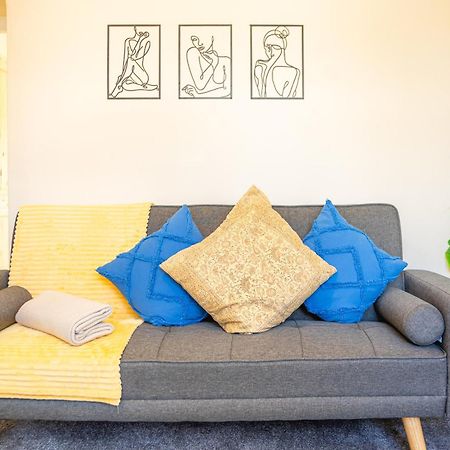 Cosy Home In Reading, Berkshire Exterior photo