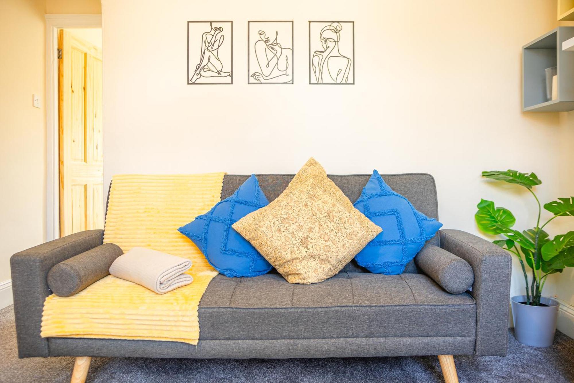 Cosy Home In Reading, Berkshire Exterior photo